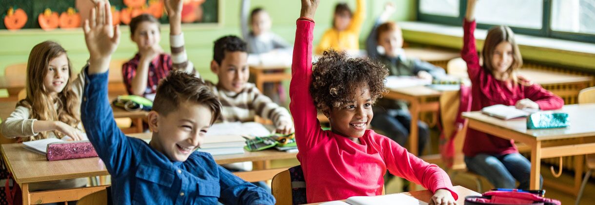 Best Random Acts of Kindness Activities, Games & Lesson Plans for Teachers
